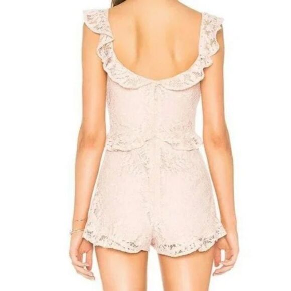 BCBGENERATION Pink Lace Ruffle Romper Size 6 NWT - Picture 3 of 10